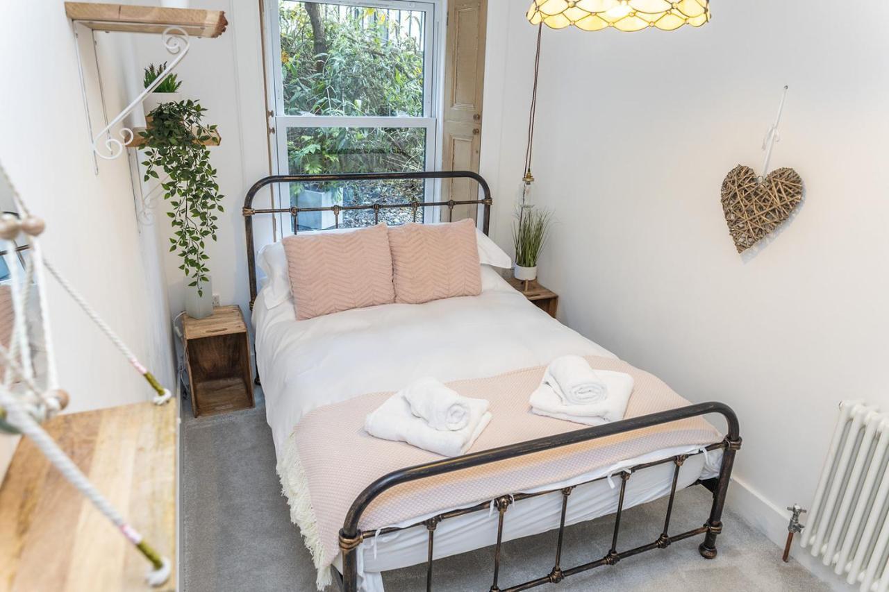 Stunning Period Property In The Heart Of The City Абърдийн Екстериор снимка